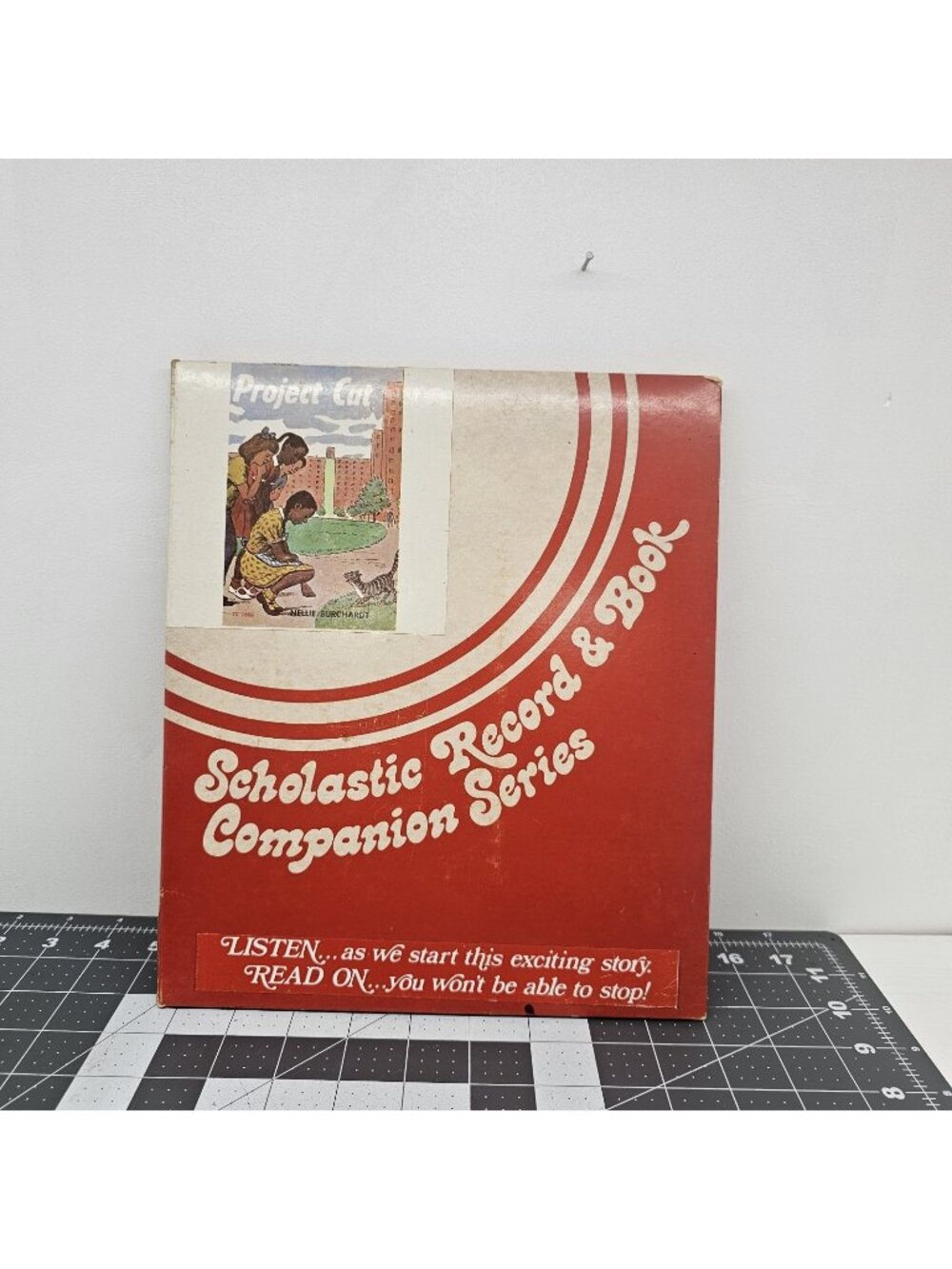 Vintage 1975 Scholastic Project Cat Book & Record Companion Set Complete SCC2749
